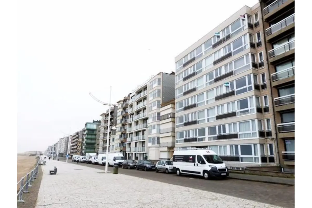 Parking & garage te  koop in Koksijde 8670 20000.00€  slaapkamers m² - Zoekertje 1194