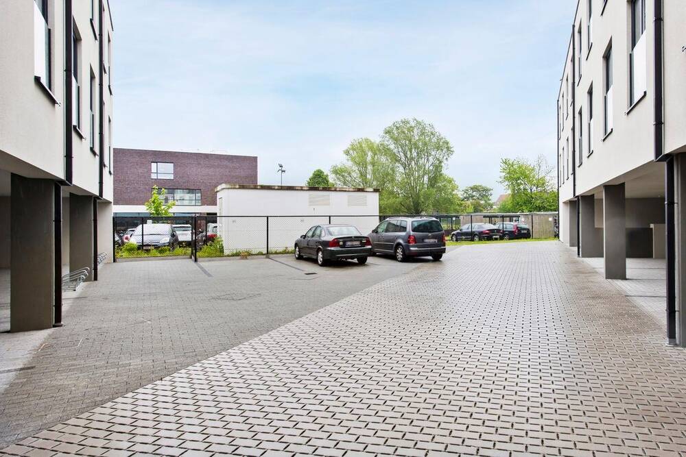 Parking te  koop in Harelbeke 8530 16500.00€  slaapkamers 0.00m² - Zoekertje 1361750