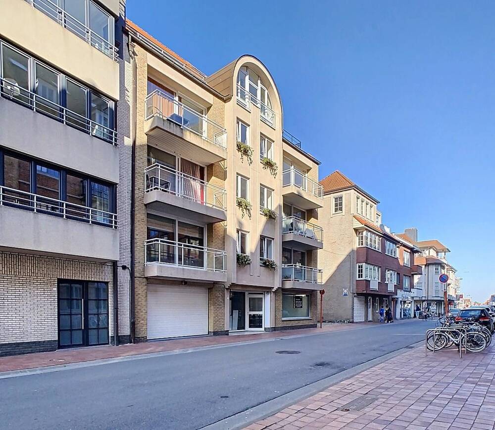 Handelszaak te koop in Knokke 8300 475000.00€ slaapkamers m² - Zoekertje 916