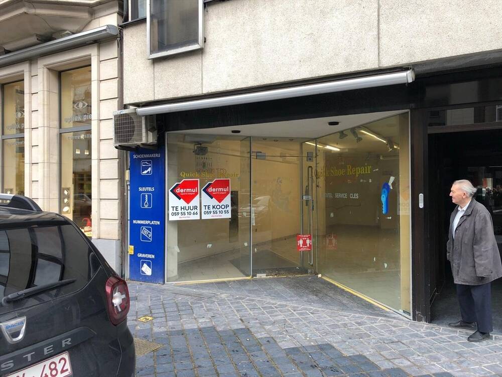 Handelszaak te  huur in Oostende 8400 1250.00€  slaapkamers 109.00m² - Zoekertje 2858