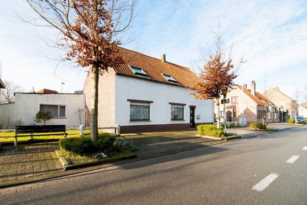 Huis te  koop in Jabbeke 8490 350000.00€ 3 slaapkamers 153.00m² - Zoekertje 1362433