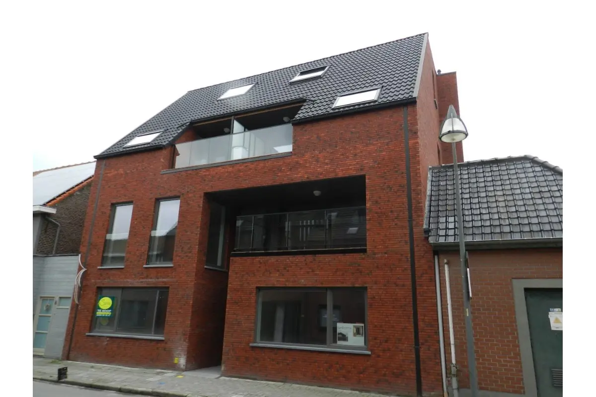 Duplex te  koop in Oostkamp 8020 255000.00€ 2 slaapkamers 83.00m² - Zoekertje 2492