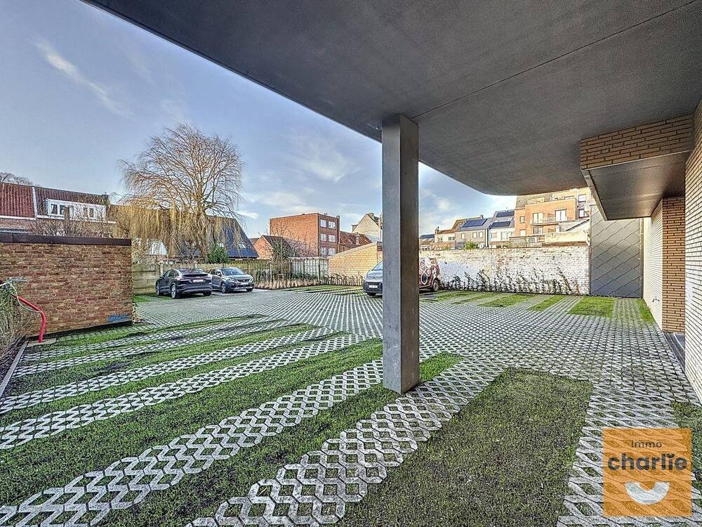 Parking te koop in Oostende 8400 24000.00€ slaapkamers m² - Zoekertje 2374