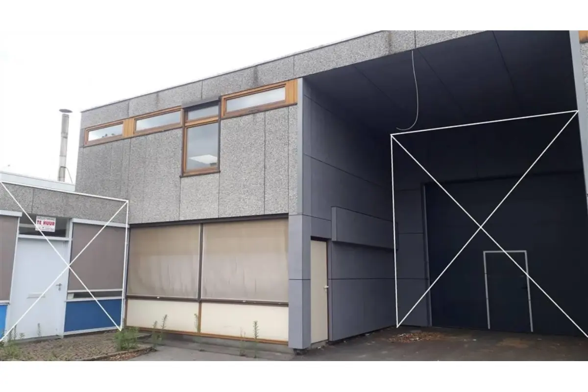 Handelszaak te  huur in Dadizele 8890 249.00€  slaapkamers m² - Zoekertje 2147