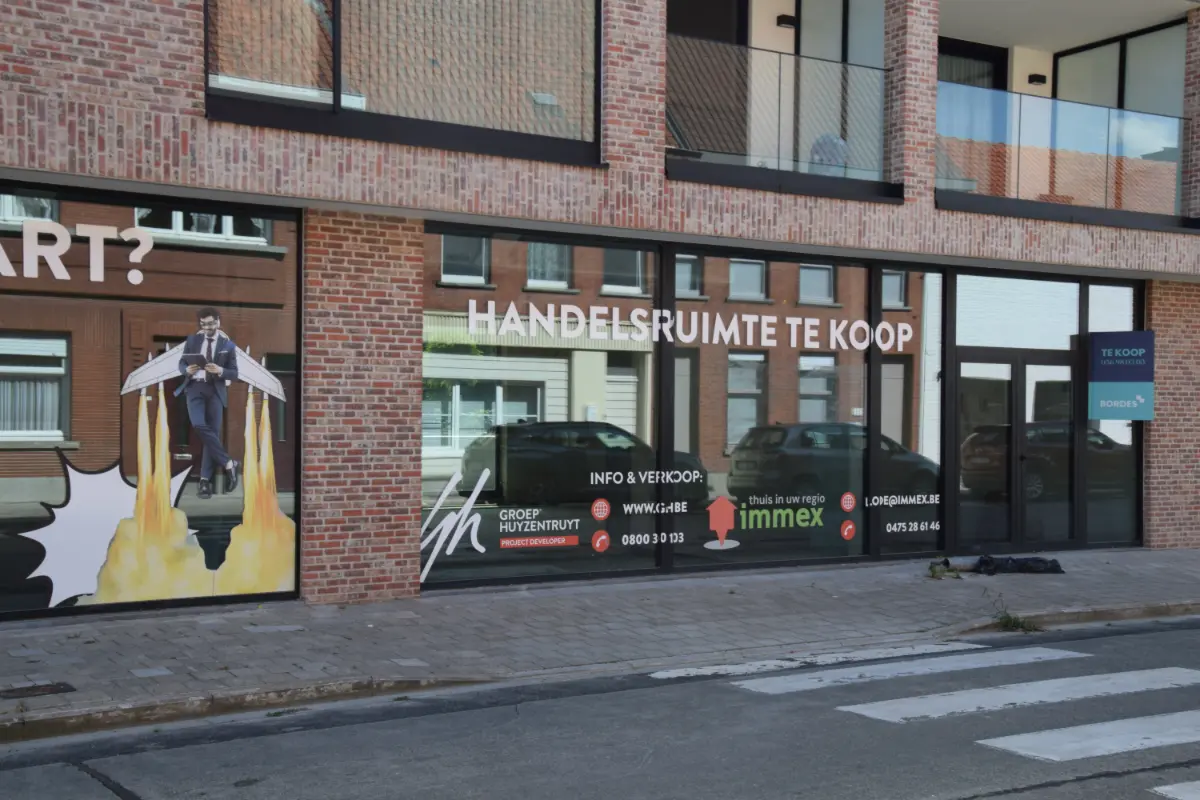 Handelszaak te  koop in Desselgem 8792 202351.00€  slaapkamers 119.00m² - Zoekertje 3654