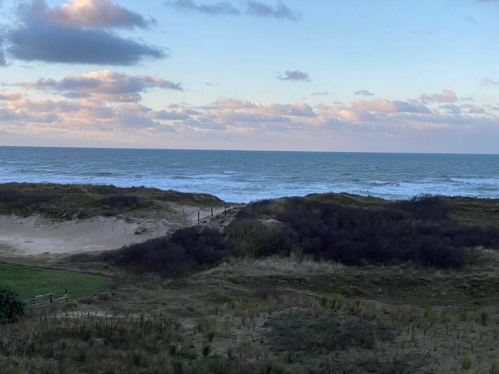 Appartement te  huur in De Panne 8660 1305.00€ 1 slaapkamers m² - Zoekertje 4105