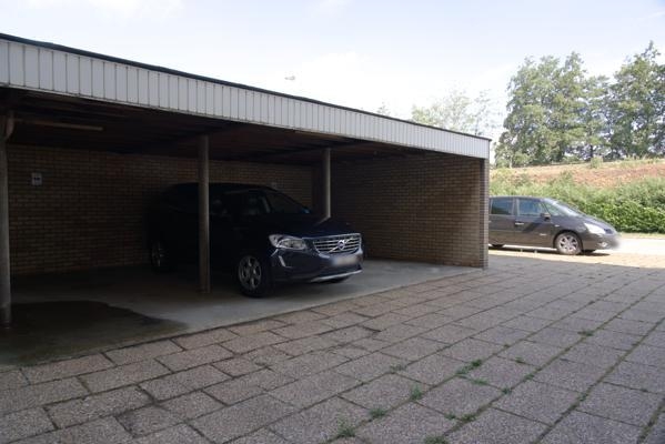 Parking te  koop in Sint-Andries 8200 17500.00€  slaapkamers 0.00m² - Zoekertje 1362865