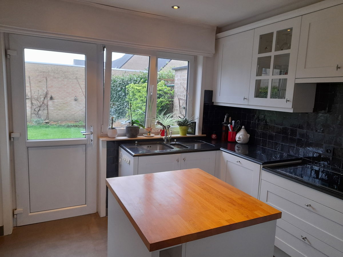 Huis te  koop in Adinkerke 8660 367950.00€ 3 slaapkamers m² - Zoekertje 274415