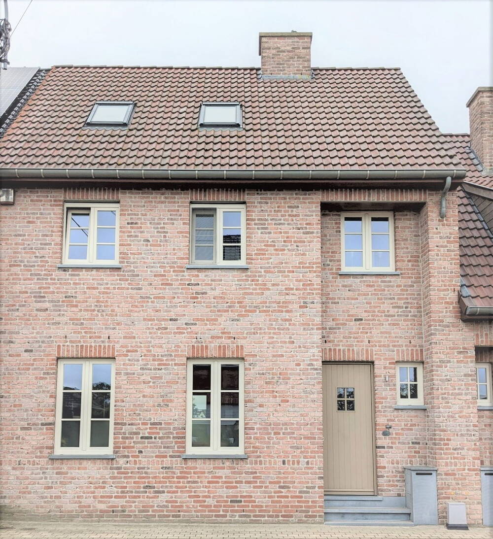Huis te koop in Torhout 8820 425000.00€ 4 slaapkamers 200.00m² - Zoekertje 274492