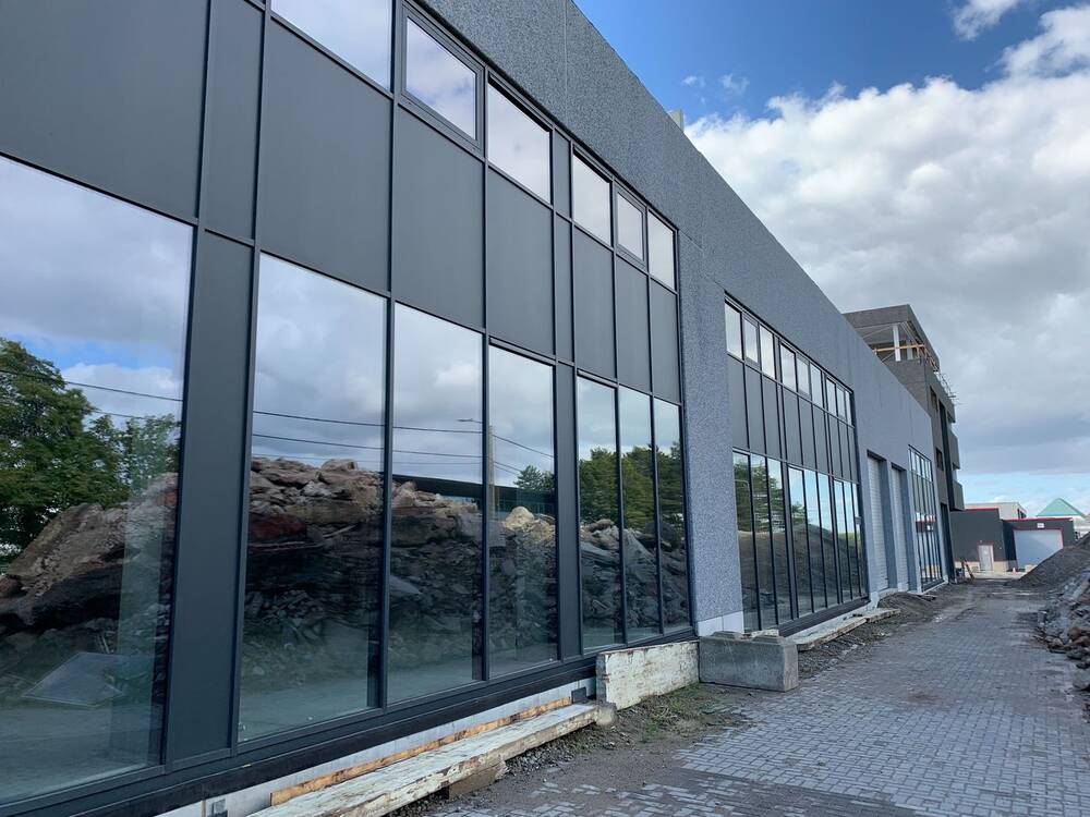 Handelszaak te huur in Vichte 8570 5350.00€ slaapkamers 1101.00m² - Zoekertje 7284