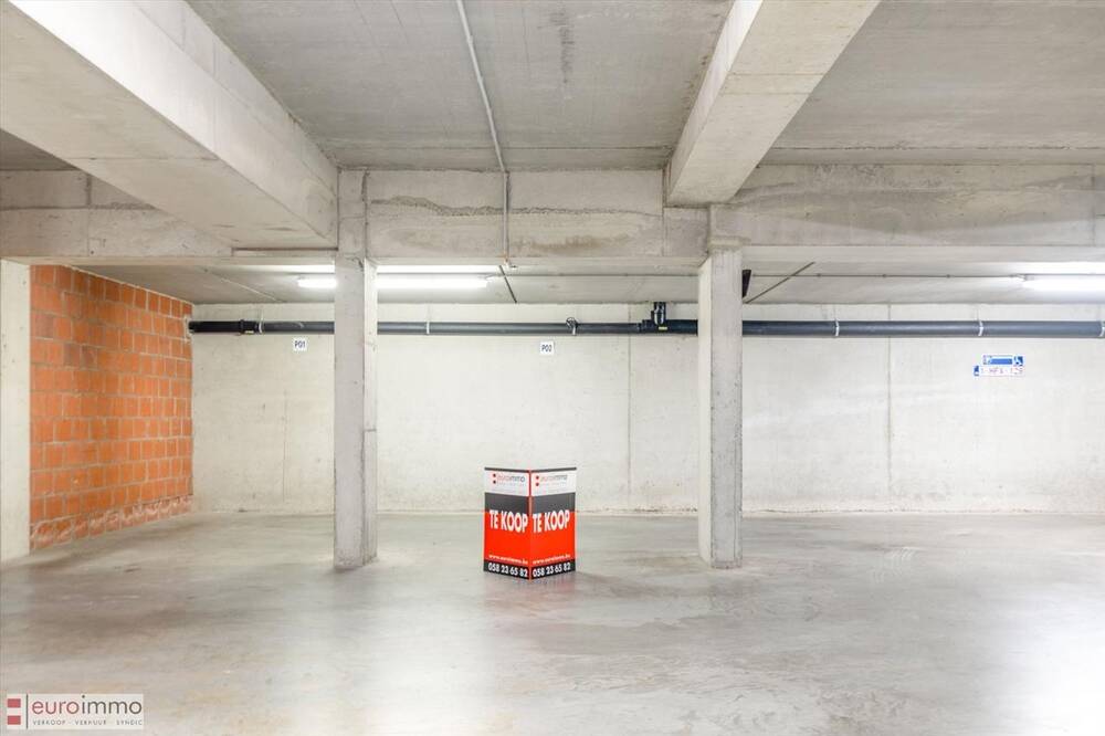 Parking te koop in Nieuwpoort 8620 37000.00€ slaapkamers m² - Zoekertje 7869