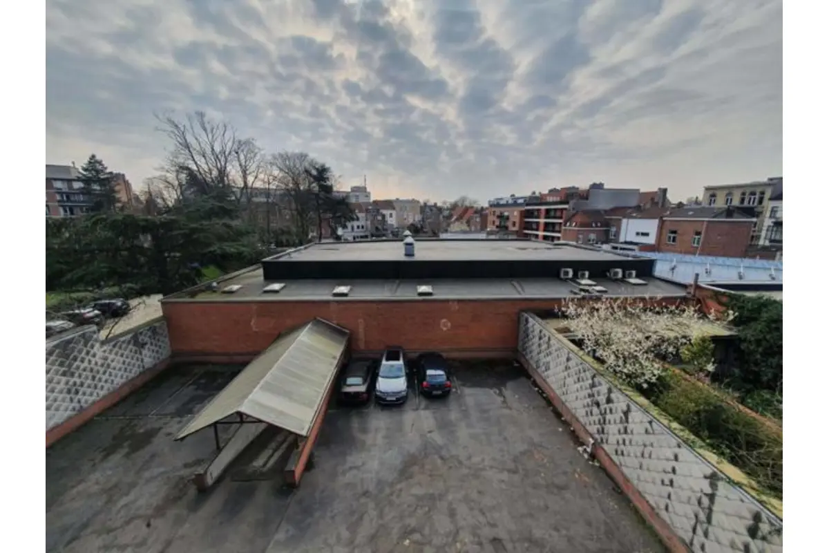 Parking & garage te  huur in Kortrijk 8500 60.00€  slaapkamers m² - Zoekertje 8054