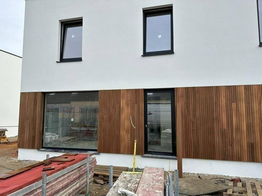 Huis te koop in Wevelgem 8560 328753.00€ 3 slaapkamers 142.00m² - Zoekertje 8713