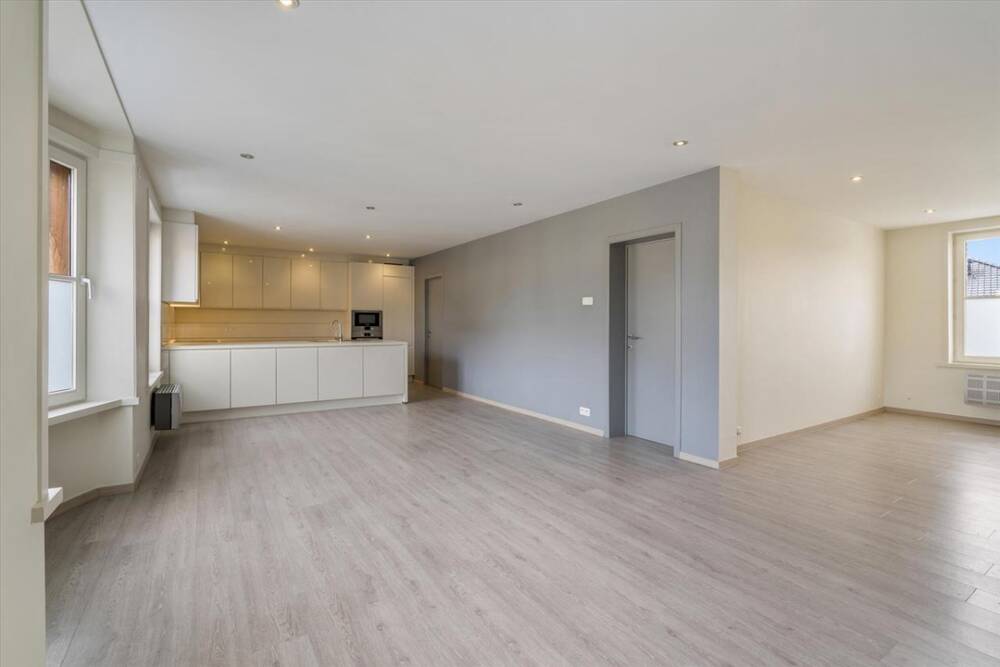 Huis te  koop in Hooglede 8830 349000.00€ 3 slaapkamers m² - Zoekertje 896654