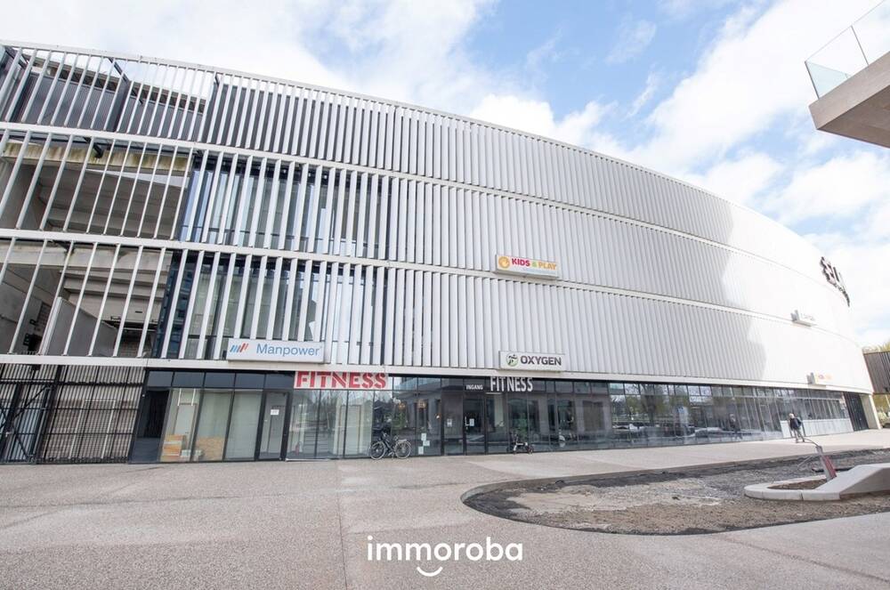 Handelszaak te  huur in Waregem 8790 1600.00€  slaapkamers 162.00m² - Zoekertje 9462