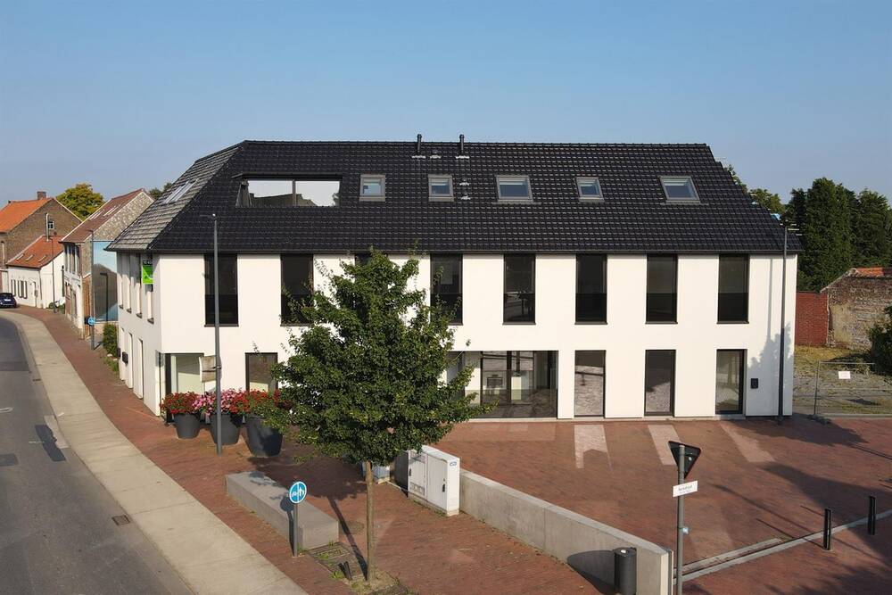 Appartement te  koop in Spiere-Helkijn 8587 225000.00€ 2 slaapkamers 111.00m² - Zoekertje 1366032