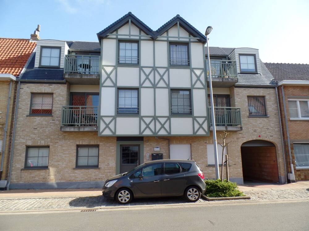 Parking & garage te  koop in De Panne 8660 50000.00€  slaapkamers m² - Zoekertje 12372