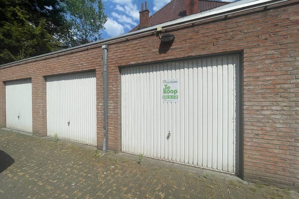 Parking & garage te  koop in Ardooie 8850 29500.00€  slaapkamers m² - Zoekertje 1134613