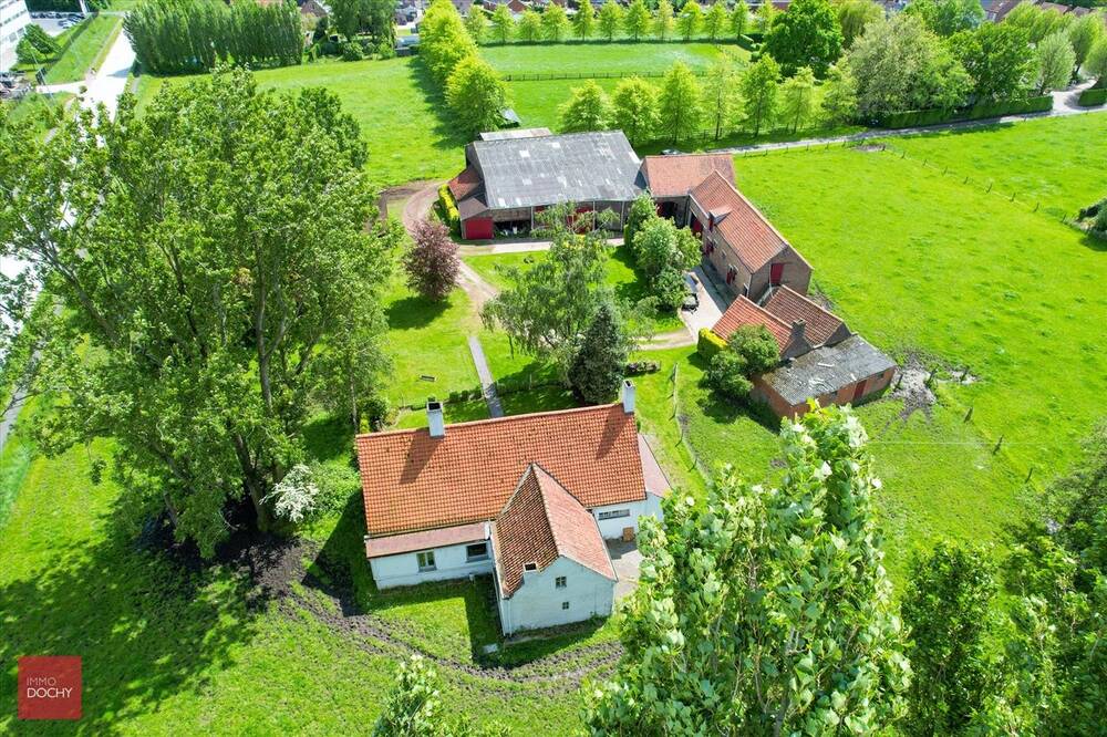 Villa te  koop in Ooigem 8710 0.00€  slaapkamers m² - Zoekertje 1366255