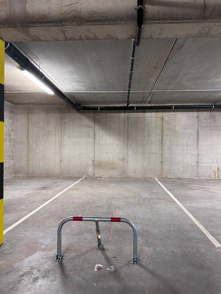 Parking & garage te koop in Gistel 8470 12500.00€ slaapkamers m² - Zoekertje 14004