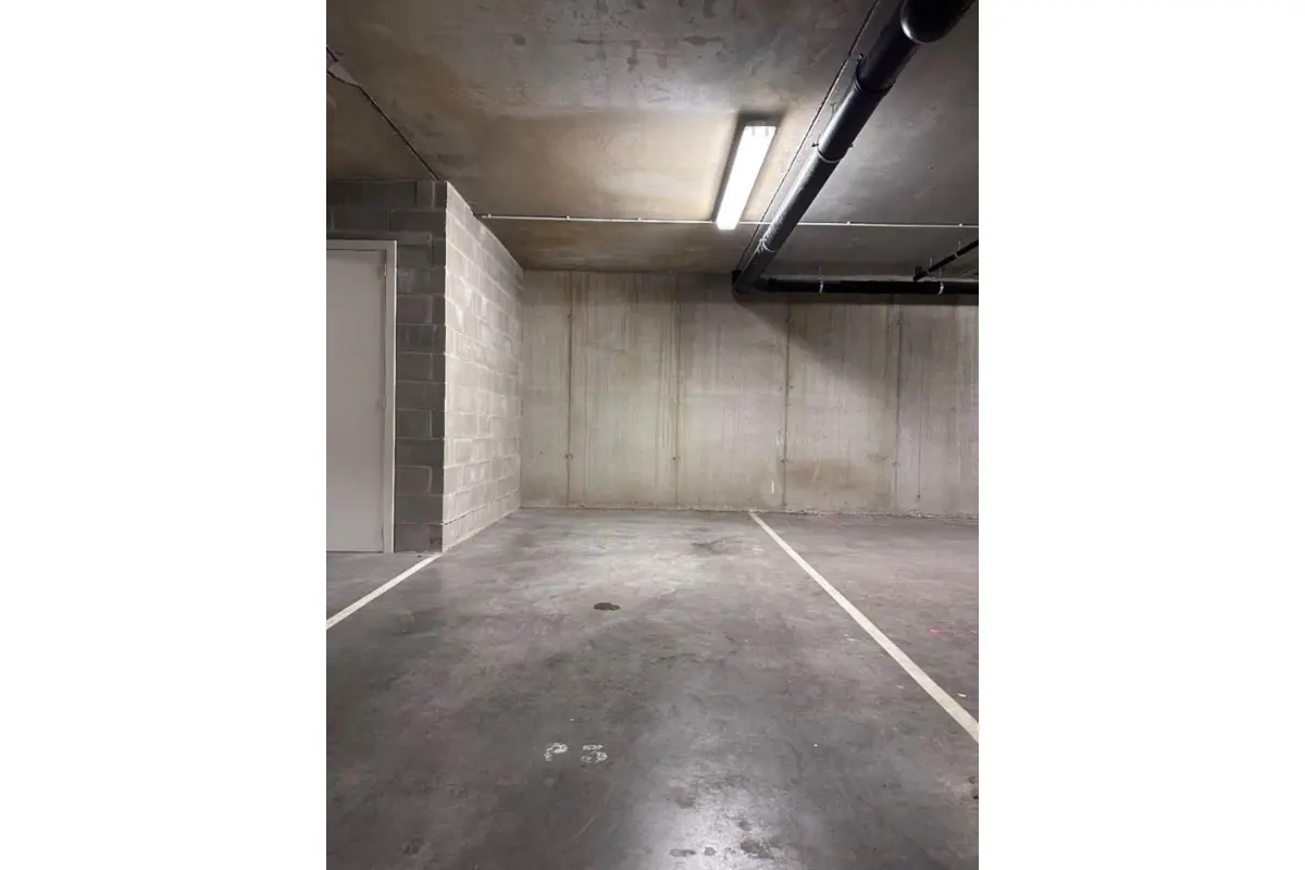 Parking & garage te  huur in Gistel 8470 69.00€  slaapkamers m² - Zoekertje 12802