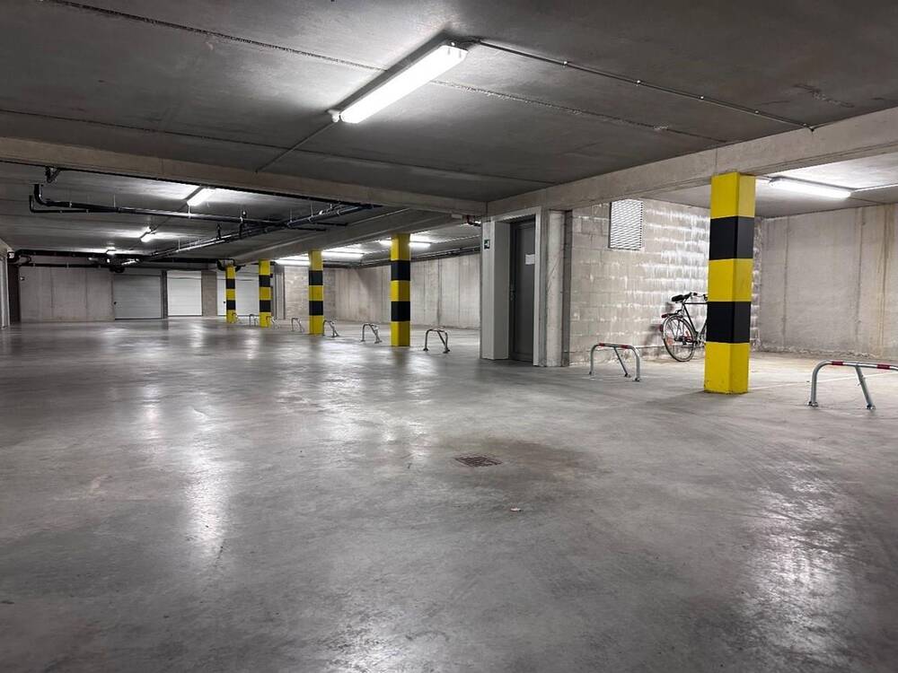 Parking & garage te koop in Gistel 8470 12500.00€ slaapkamers m² - Zoekertje 14014