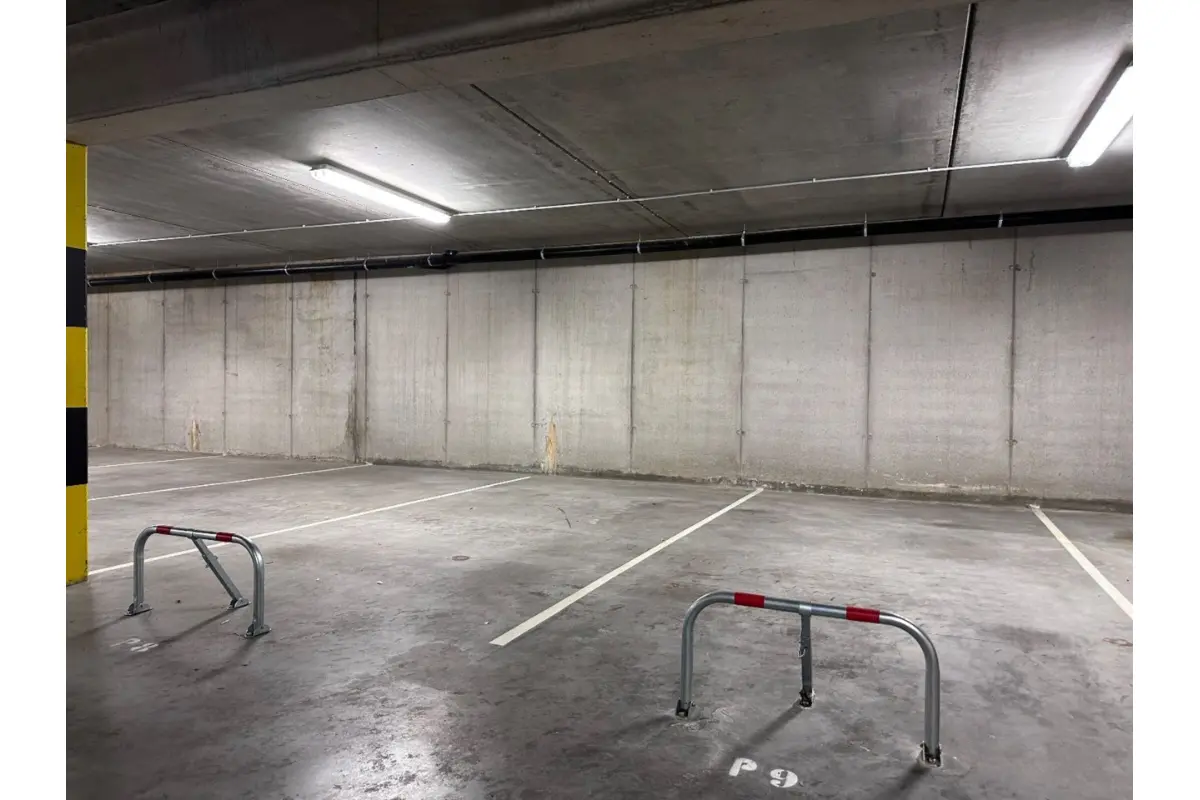 Parking & garage te  koop in Gistel 8470 12500.00€  slaapkamers m² - Zoekertje 13803