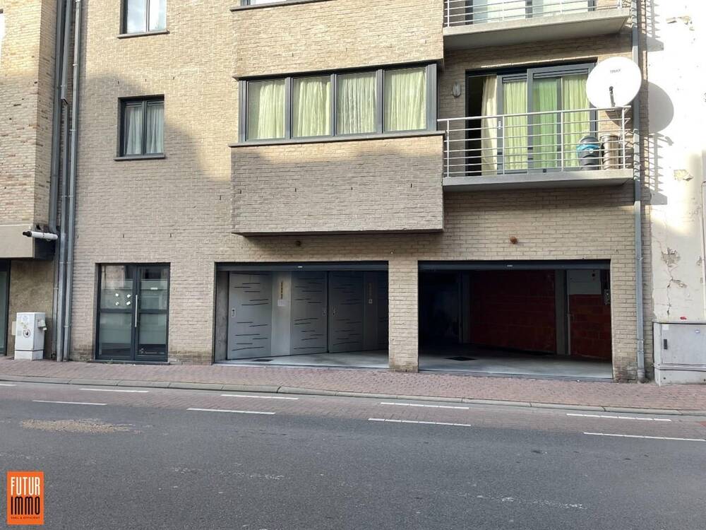 Box te  koop in Oostende 8400 20000.00€  slaapkamers m² - Zoekertje 1367227