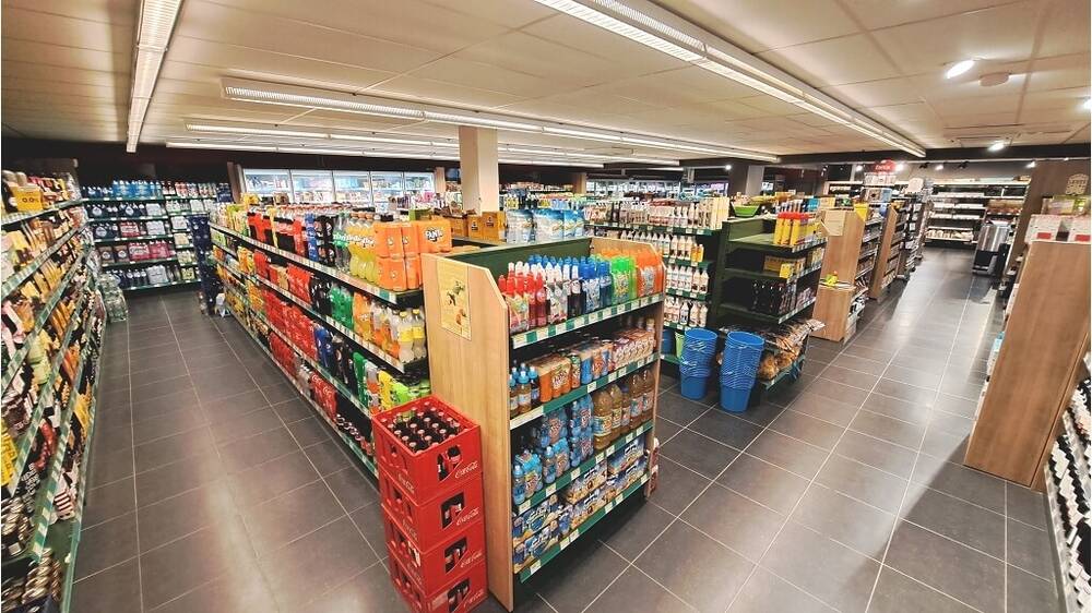 Handelszaak te koop in Sint-Michiels 8200 295000.00€ 0 slaapkamers m² - Zoekertje 14065