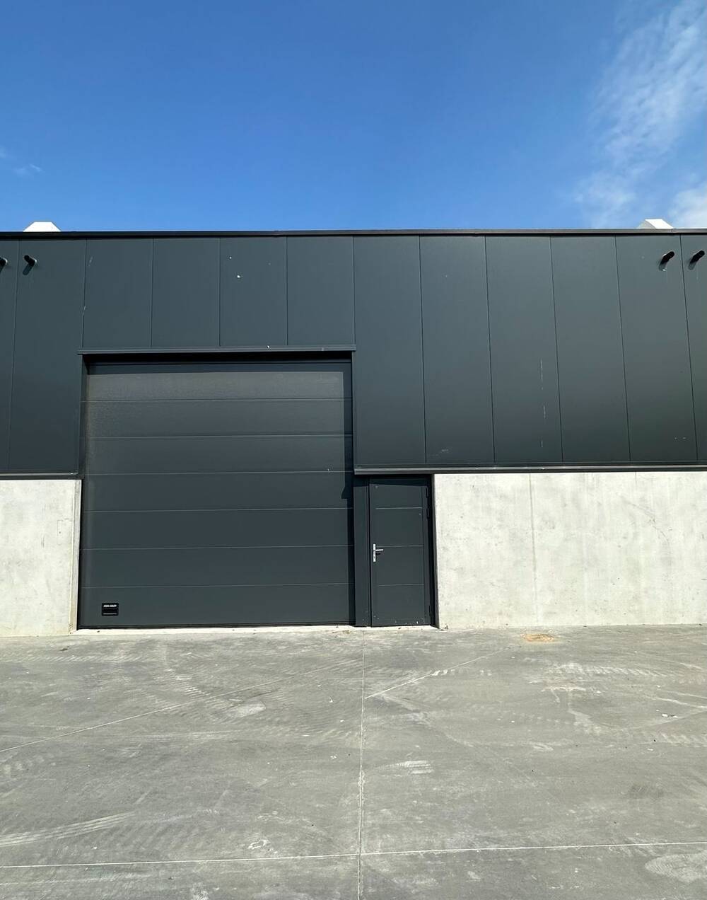 Handelszaak te  koop in Wijtschate 8953 325000.00€  slaapkamers 260.00m² - Zoekertje 15825