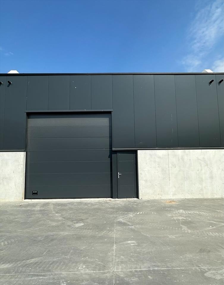 Handelszaak te  koop in Wijtschate 8953 325000.00€  slaapkamers 260.00m² - Zoekertje 15825