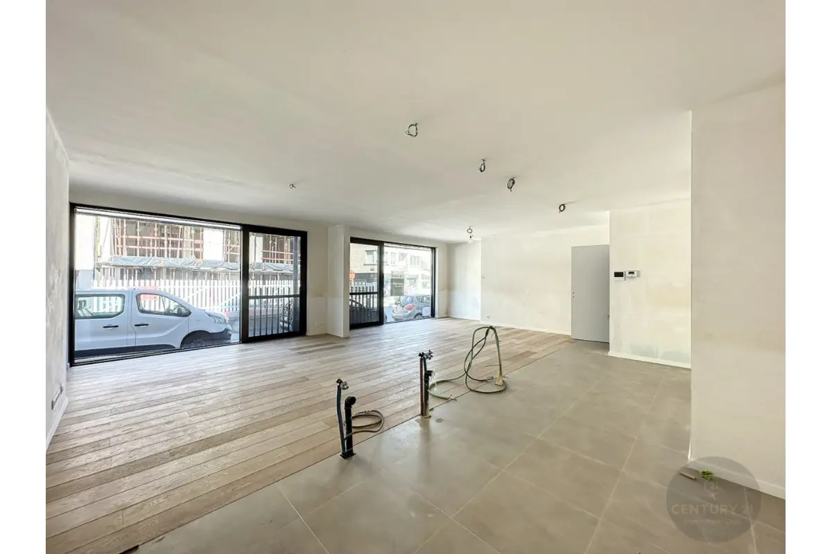 Benedenverdieping te  koop in Knokke-Heist 8300 999950.00€ 4 slaapkamers 163.00m² - Zoekertje 15487