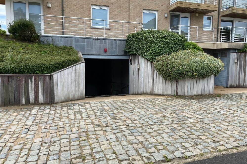 Parking & garage te  koop in Koksijde 8670 50000.00€ 0 slaapkamers m² - Zoekertje 1105766