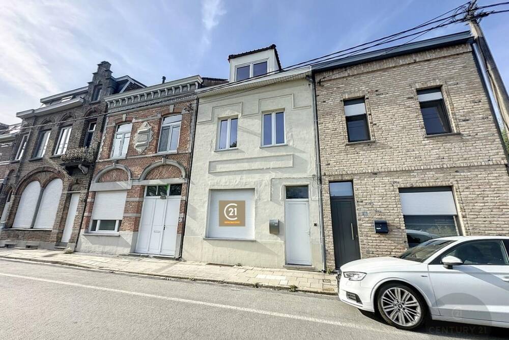 Huis te  koop in Zeebrugge 8380 279000.00€  slaapkamers m² - Zoekertje 1108195
