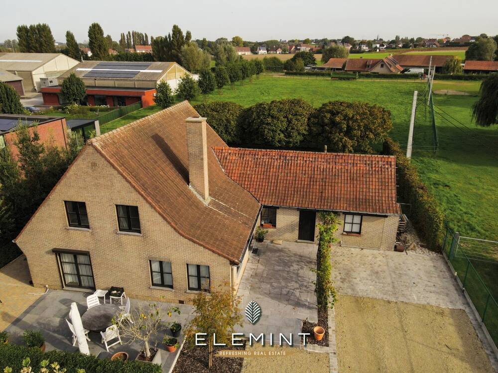 Huis te  koop in Zwevegem 8550 499000.00€ 3 slaapkamers 250.00m² - Zoekertje 84189