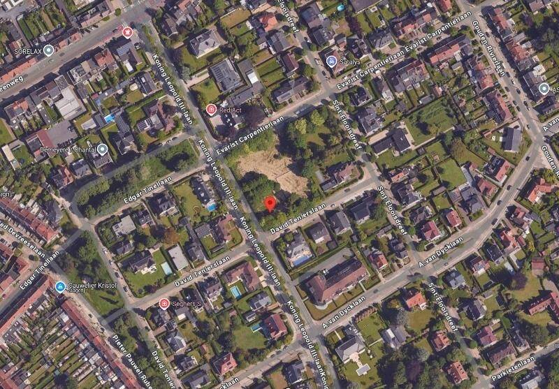 Grond te  koop in Kortrijk 8500 450000.00€  slaapkamers m² - Zoekertje 21284