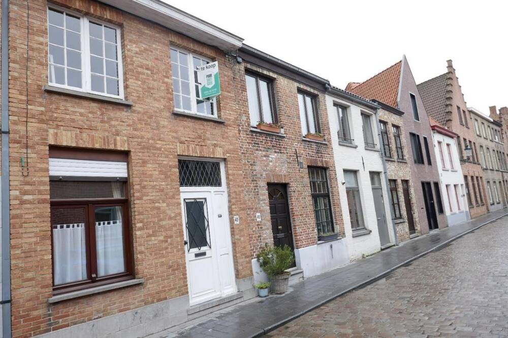 Appartementsgebouw te  koop in Brugge 8000 240000.00€ 2 slaapkamers 71.00m² - Zoekertje 1187806
