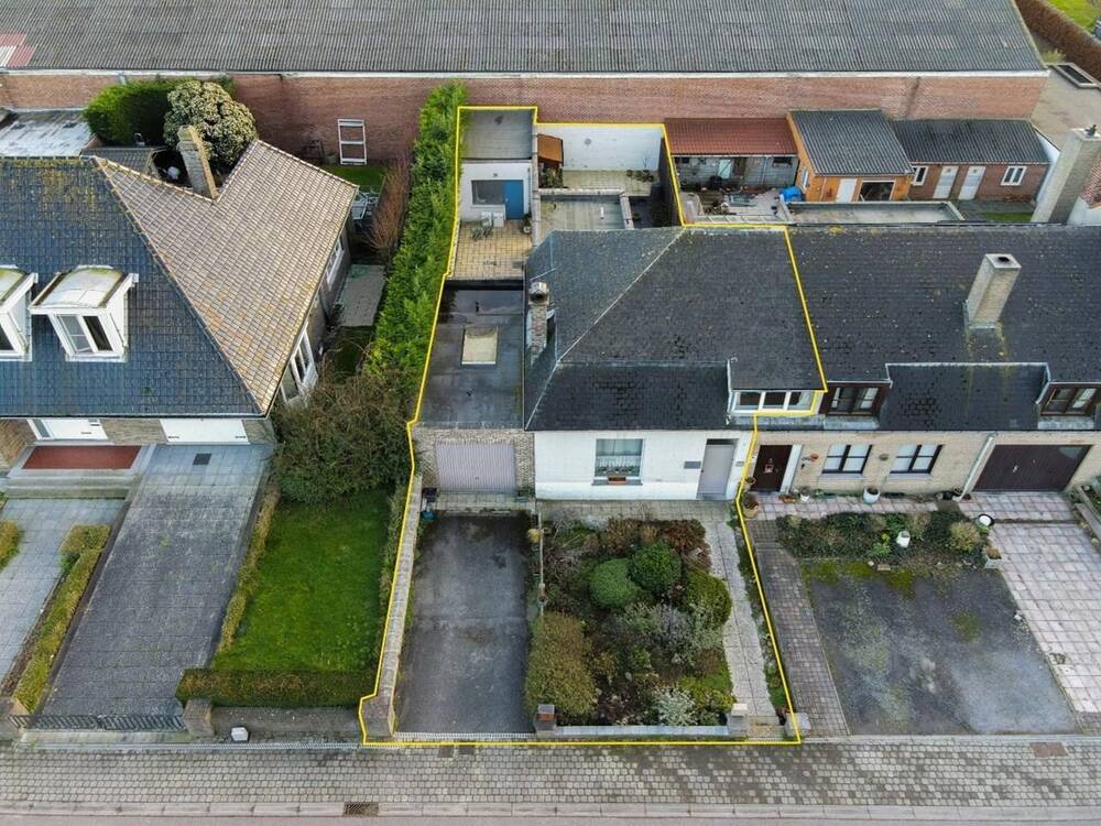 Huis te  koop in Leffinge 8432 199000.00€ 5 slaapkamers m² - Zoekertje 23801