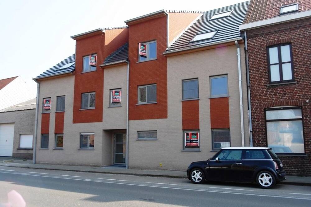 Appartement te  huur in Roeselare 8800 850.00€ 3 slaapkamers m² - Zoekertje 1237635