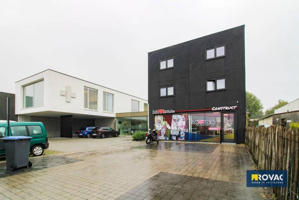 Appartementsgebouw te  koop in Roeselare 8800 760000.00€  slaapkamers m² - Zoekertje 1239323