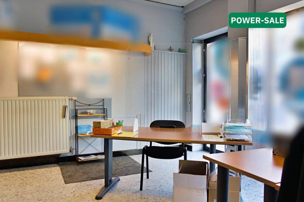 Appartementsgebouw te  koop in Roeselare 8800 295000.00€ 4 slaapkamers 200.00m² - Zoekertje 1245158
