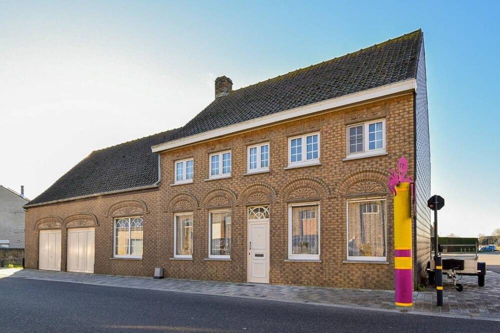 Huis te  koop in Middelkerke 8430 279000.00€ 3 slaapkamers 270.00m² - Zoekertje 1256382
