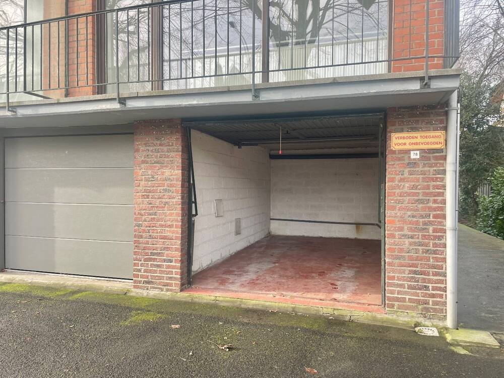 Parking & garage te  koop in Kortrijk 8500 23000.00€  slaapkamers m² - Zoekertje 1258972