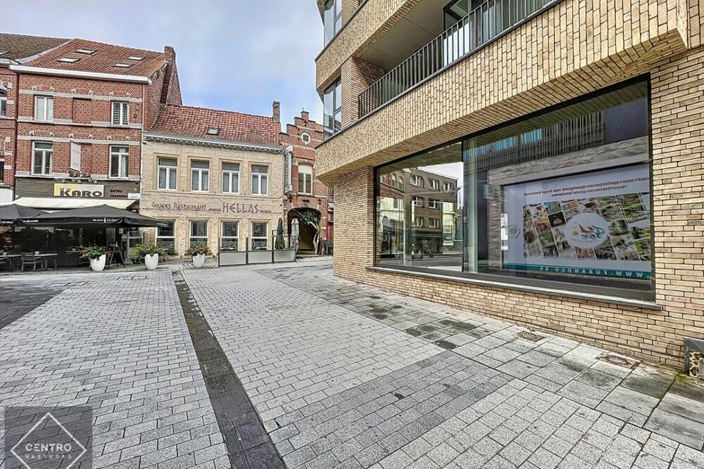 Handelszaak te  koop in Kortrijk 8500 0.00€  slaapkamers 136.40m² - Zoekertje 1260548
