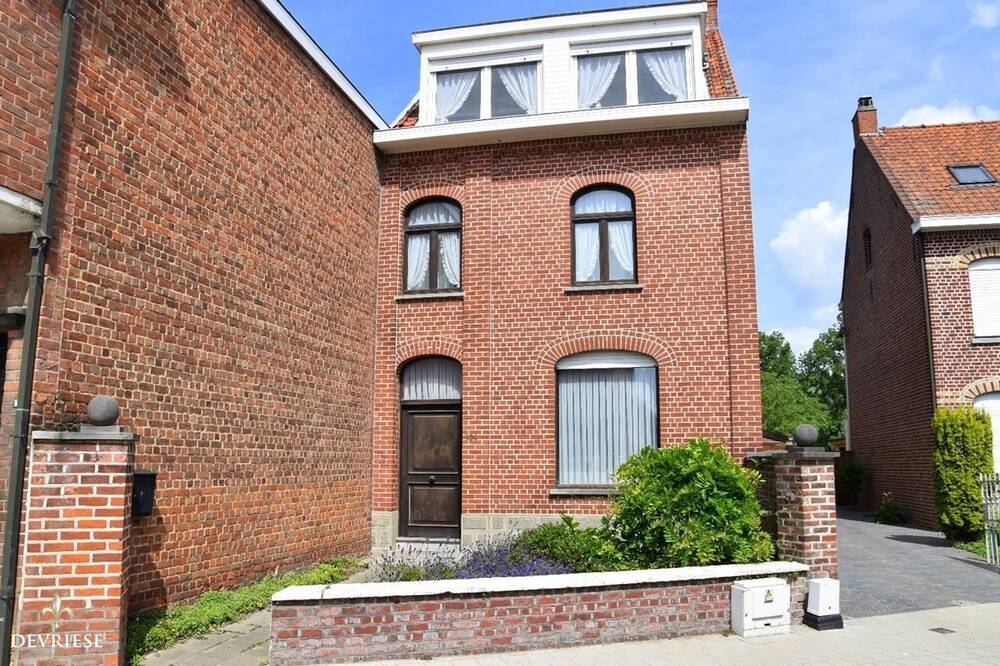 Huis te  koop in Gullegem 8560 179000.00€ 3 slaapkamers 181.00m² - Zoekertje 1344586