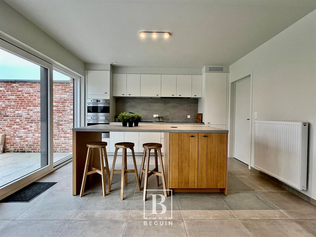 Huis te  koop in Wielsbeke 8710 376000.00€ 3 slaapkamers 120.00m² - Zoekertje 277216