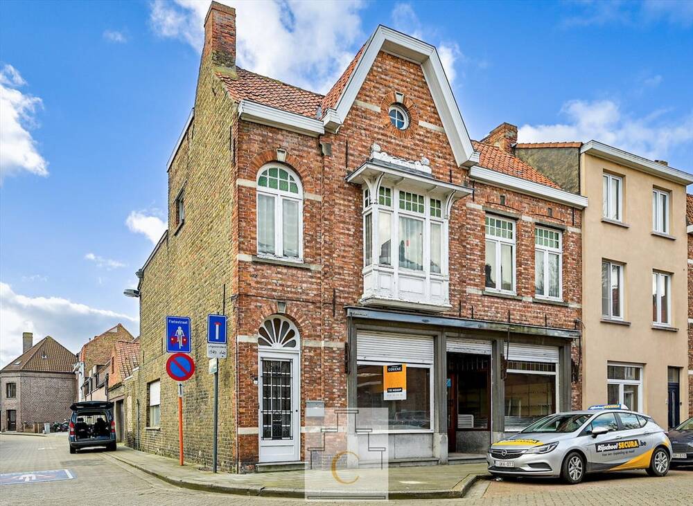 Huis te  koop in Sint-Kruis 8310 329000.00€ 4 slaapkamers m² - Zoekertje 1375687