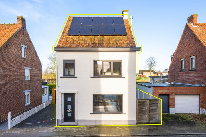 Huis te koop in Dentergem 8720 335000.00€ 3 slaapkamers 165.00m² - Zoekertje 277319