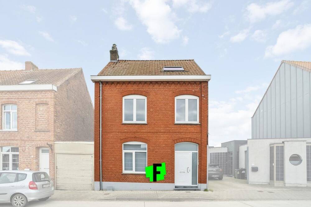Huis te  koop in Nieuwkerke 8950 249000.00€ 3 slaapkamers 127.00m² - Zoekertje 1377549