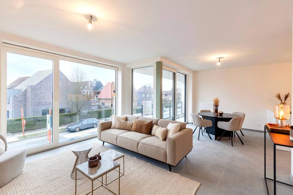 Appartement te  koop in Sint-Andries 8200 335000.00€ 2 slaapkamers 84.00m² - Zoekertje 1377094